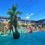 The District Hotel